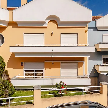 Caldas Charm Getaway - Garden Terrace & Comfort * Caldas Da Rainha