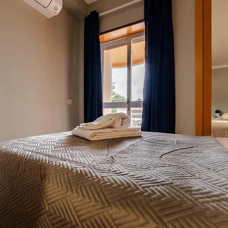 Caldas Charm Getaway - Garden Terrace & Comfort *