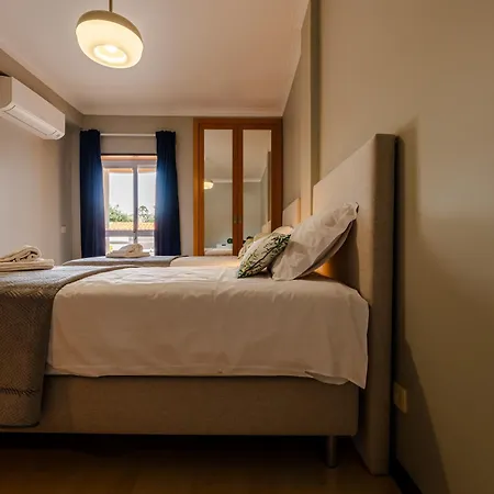 Caldas Charm Getaway - Garden Terrace & Comfort Daire Caldas Da Rainha